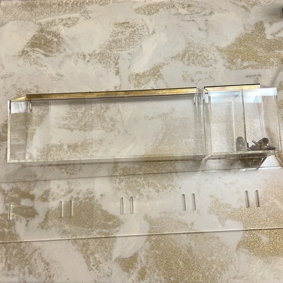 Russell + Hazel Acrylic Wall Valet, Accessory Cup - Picture 5 of 12